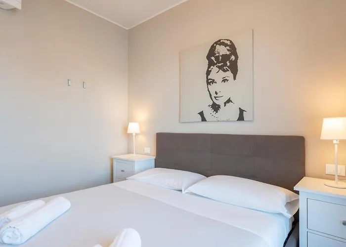 La Roseta Apartment Varenna